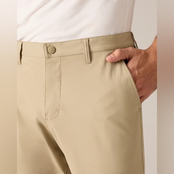 NWT RHONE Commuter Pant Classic Pants Golf Business Casual Pants color Stone - Picture 4 of 9